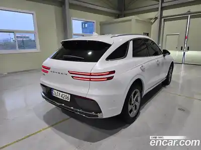 Genesis GV70 2025 2.5 Автомат в Москве № 27728, миниатюра 2