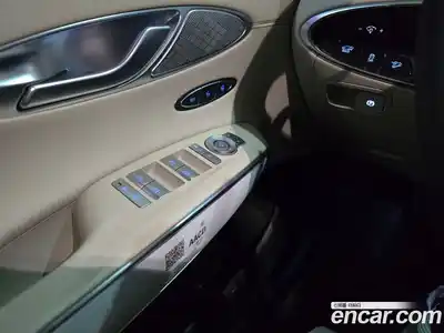 Genesis GV70 2025 2.5 Автомат в Москве № 27728, миниатюра 10