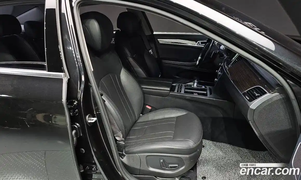 Genesis G80 2018 3.3 Автомат в Москве № 27894, фото 18