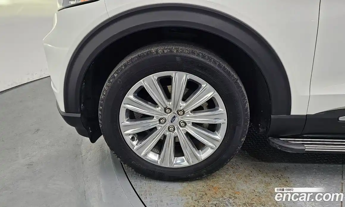 Ford Explorer 2020 2.3 Автомат в Москве № 280473, фото 20