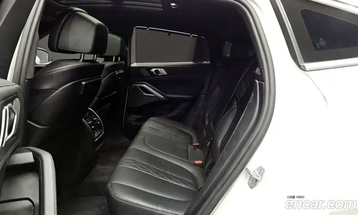 BMW X6 2023 3.0 Автомат в Москве № 282448, фото 10