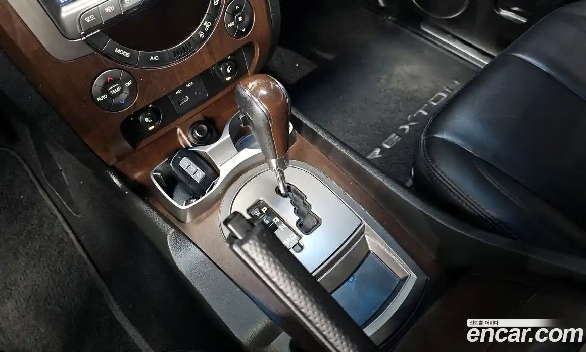 SsangYong Rexton 2013 2.0 Автомат в Москве № 28605, фото 11