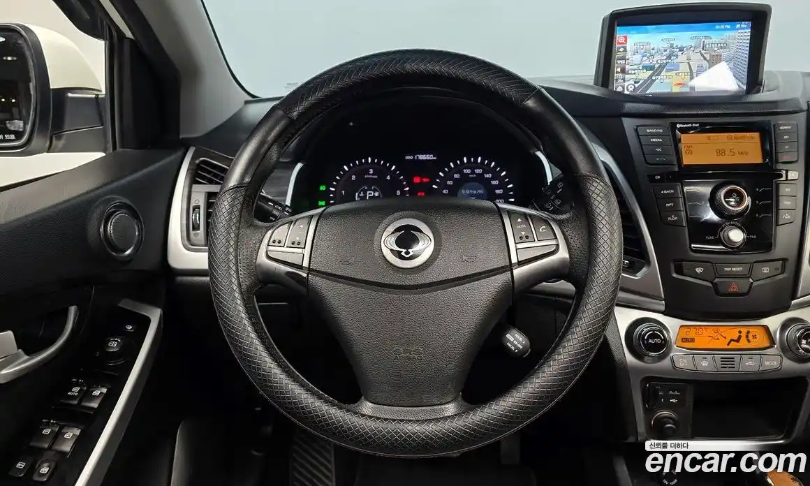 SsangYong Korando 2015 2.0 Автомат в Москве № 28768, фото 13