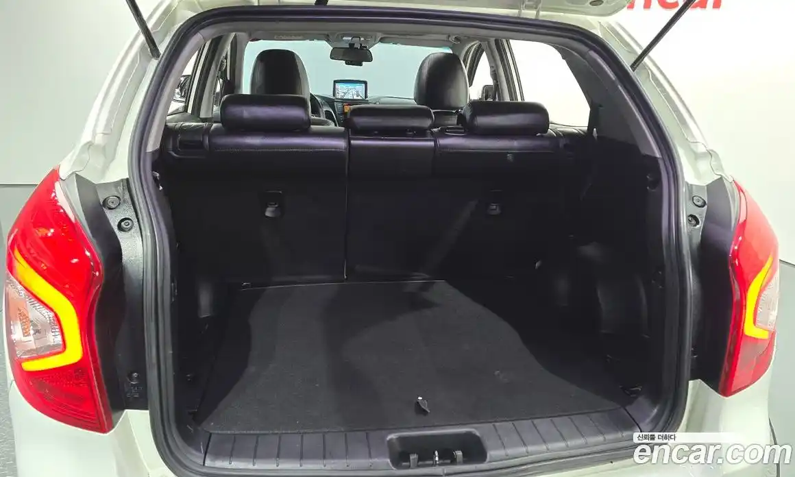 SsangYong Korando 2015 2.0 Автомат в Москве № 28768, фото 20