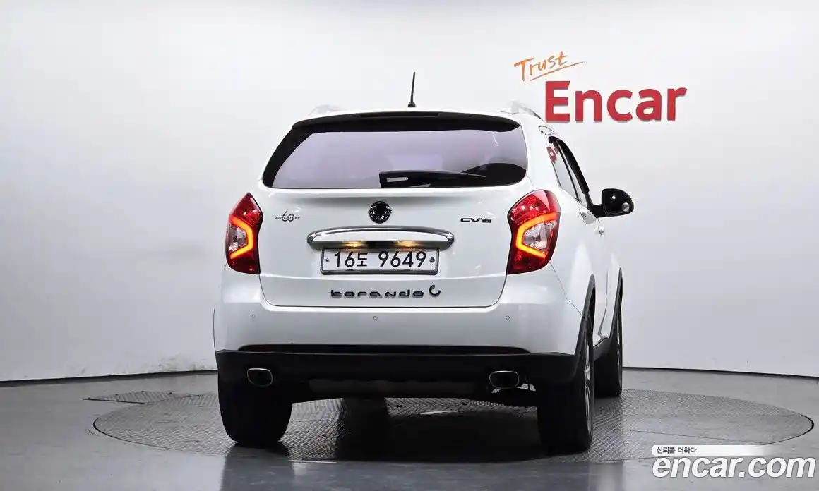 SsangYong Korando 2015 2.0 Автомат в Москве № 28768, фото 4