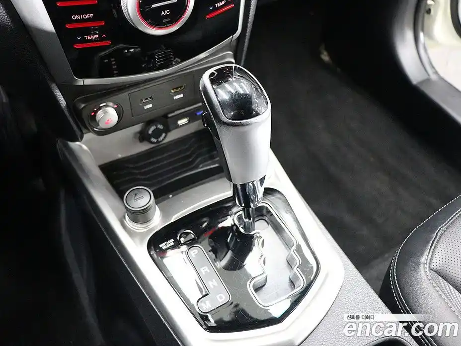 SsangYong TIBOLI 2016 1.6 Автомат в Москве № 29109, фото 8