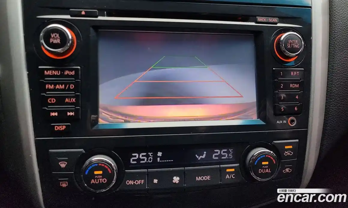 Nissan Altima 2013 3.5 Автомат в Москве № 292688, фото 15