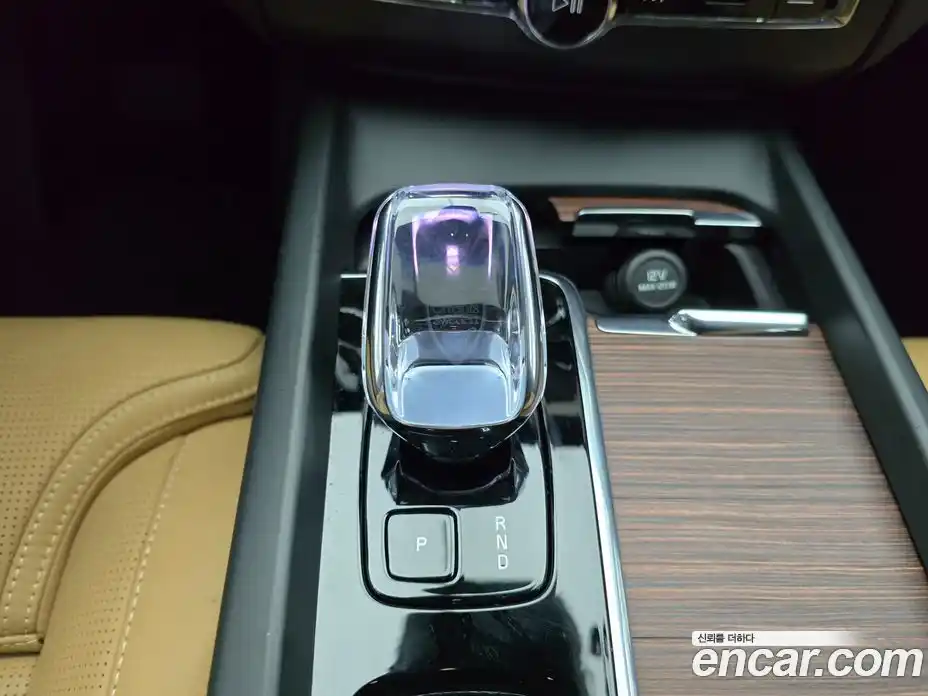 Volvo XC60 2024 2.0 Автомат в Москве № 293965, фото 11