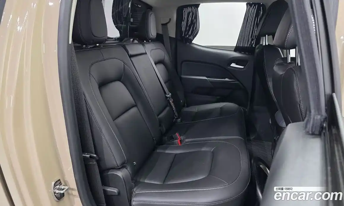 Chevrolet Colorado 2022 3.6 Автомат в Москве № 296775, фото 12