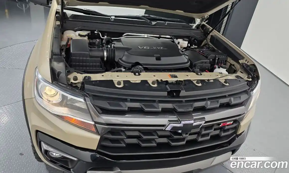 Chevrolet Colorado 2022 3.6 Автомат в Москве № 296775, фото 6