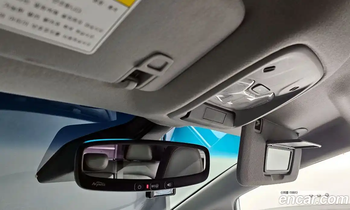 Chevrolet Bolt EV 2020 0.2 Автомат в Москве № 296892, фото 19