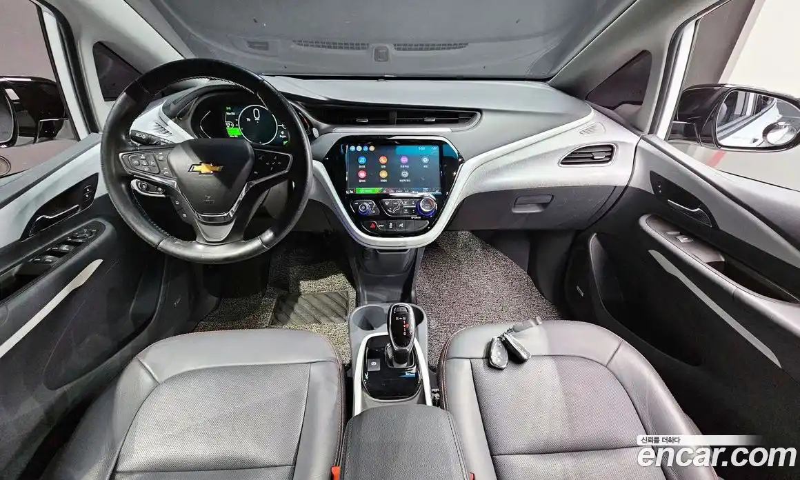 Chevrolet Bolt EV 2020 0.2 Автомат в Москве № 296892, фото 7
