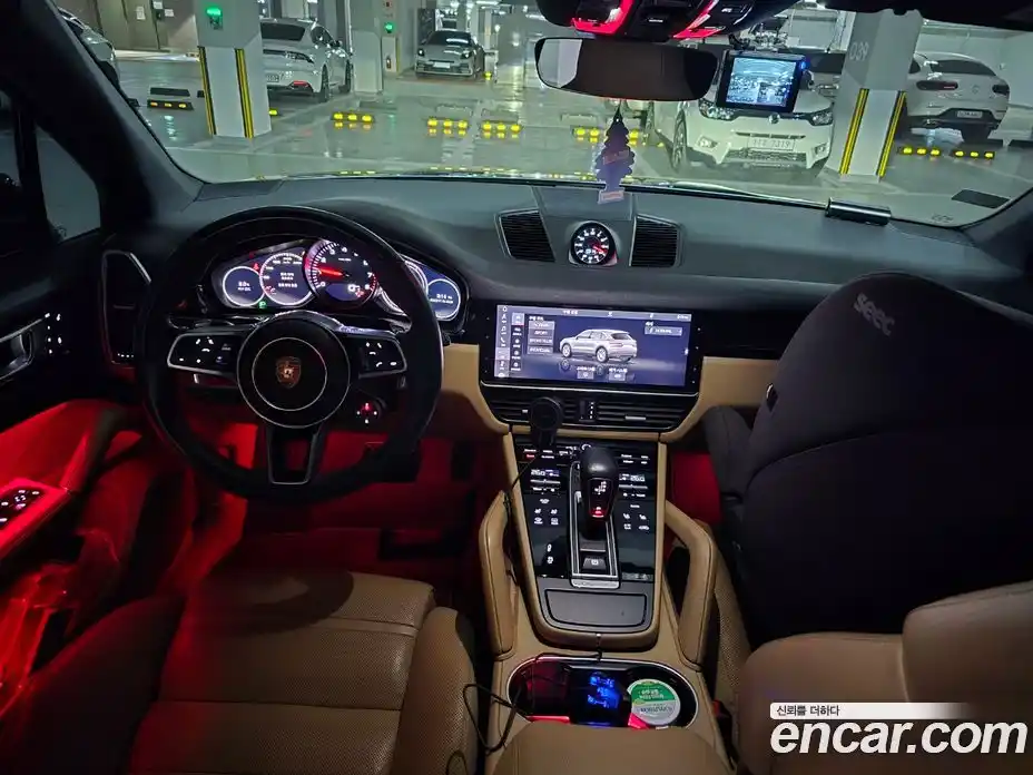 Porsche Cayenne 2019 3.0 Автомат в Москве № 297074, фото 12