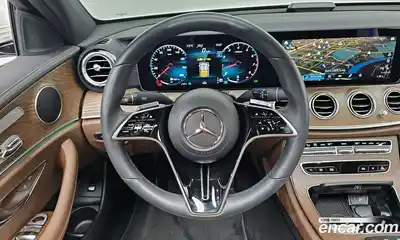 Mercedes-Benz E-Class 2023 2.0 Автомат в Москве № 307664, миниатюра 12