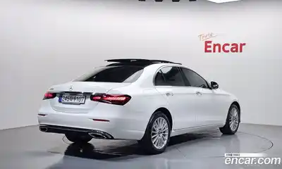 Mercedes-Benz E-Class 2023 2.0 Автомат в Москве № 307664, миниатюра 7