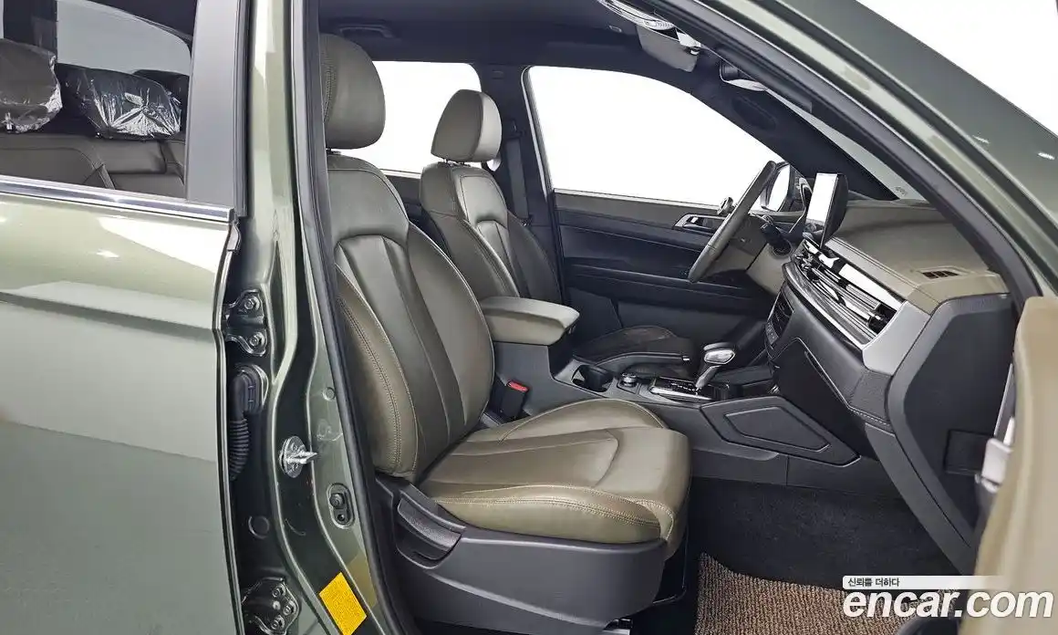 SsangYong Rexton 2024 2.2 Автомат в Москве № 30981, фото 3