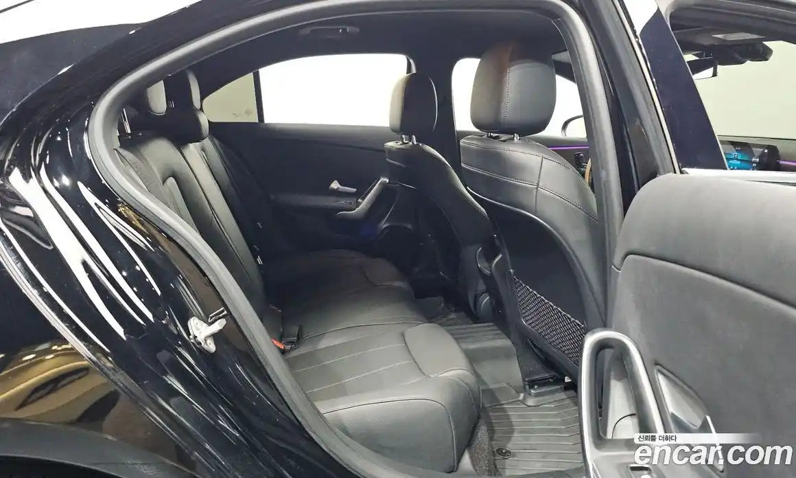 Mercedes-Benz A-Class 2021 1.9 Автомат в Москве № 309955, фото 12