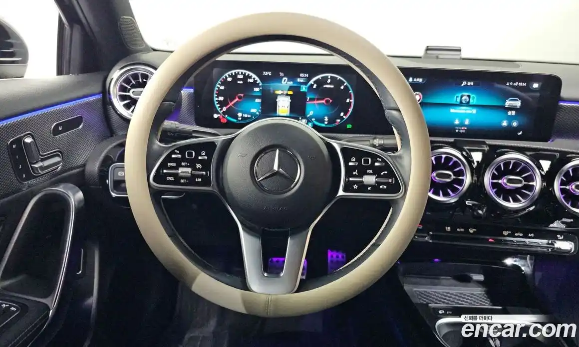 Mercedes-Benz A-Class 2021 1.9 Автомат в Москве № 309955, фото 13