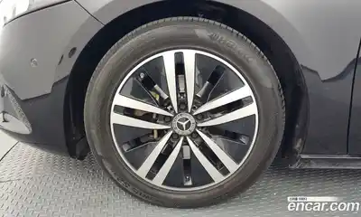 Mercedes-Benz A-Class 2021 1.9 Автомат в Москве № 309955, миниатюра 5