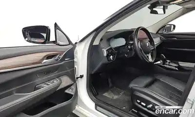 BMW Gran Turismo 2022 3.0 Автомат в Москве № 318529, миниатюра 11