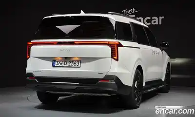 Kia Canival, 2025