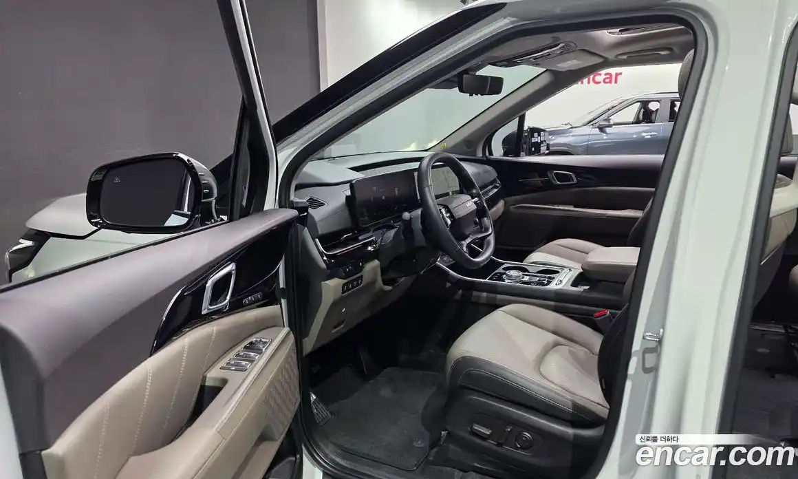 Kia Canival 2025 1.6 Автомат в Москве № 320993, фото 13