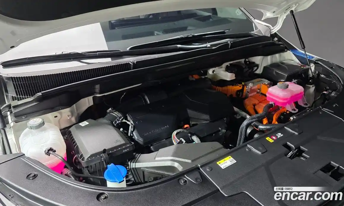 Kia Canival 2025 1.6 Автомат в Москве № 320993, фото 17