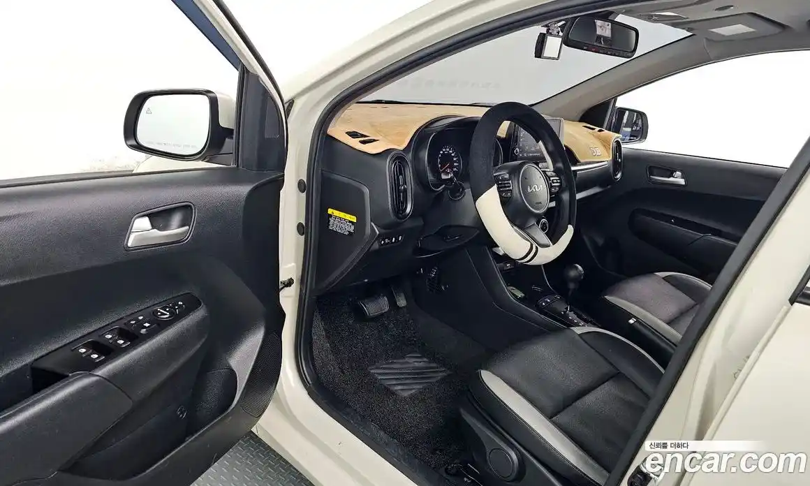 Kia Morning 2022 1.0 Автомат в Москве № 321546, фото 12