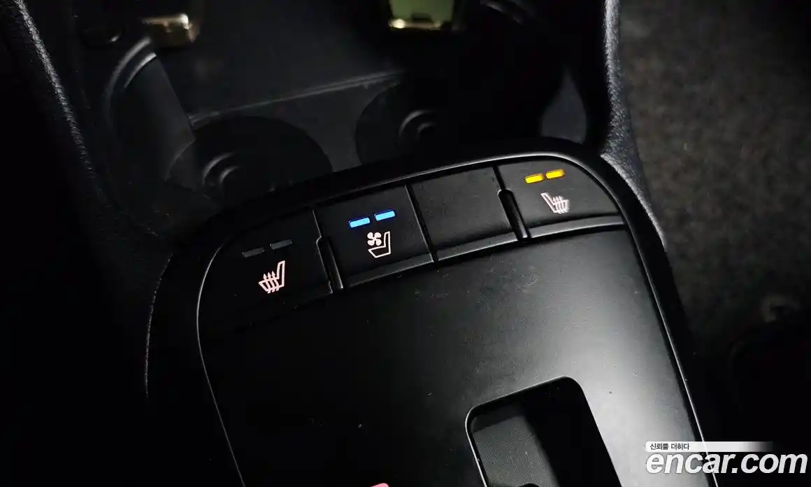 Kia Morning 2022 1.0 Автомат в Москве № 321546, фото 16