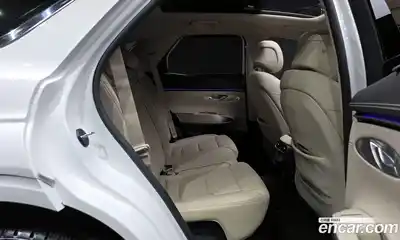 Genesis GV70 2025 2.5 Автомат в Москве № 322428, миниатюра 12