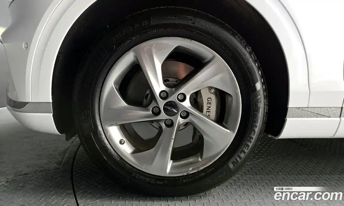 Genesis GV70 2025 2.5 Автомат в Москве № 322428, фото 5