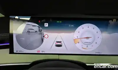 Genesis GV70 2025 2.5 Автомат в Москве № 322428, миниатюра 8