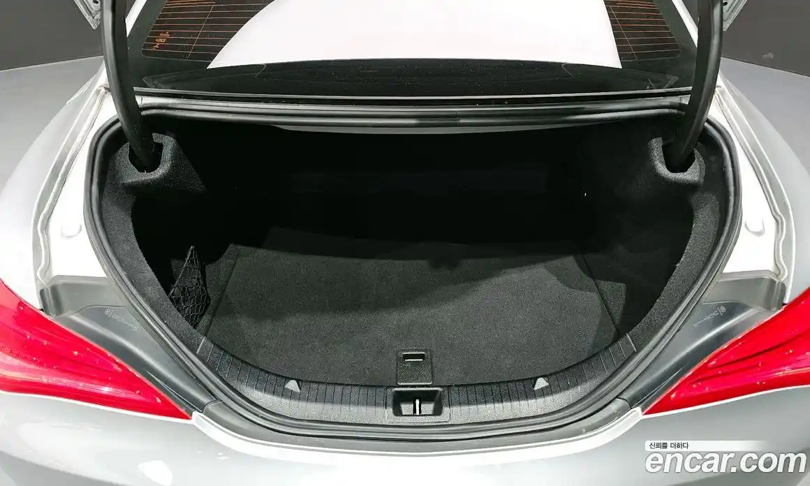 Mercedes-Benz CLA-Class 2016 2.1 Автомат в Москве № 324982, фото 3