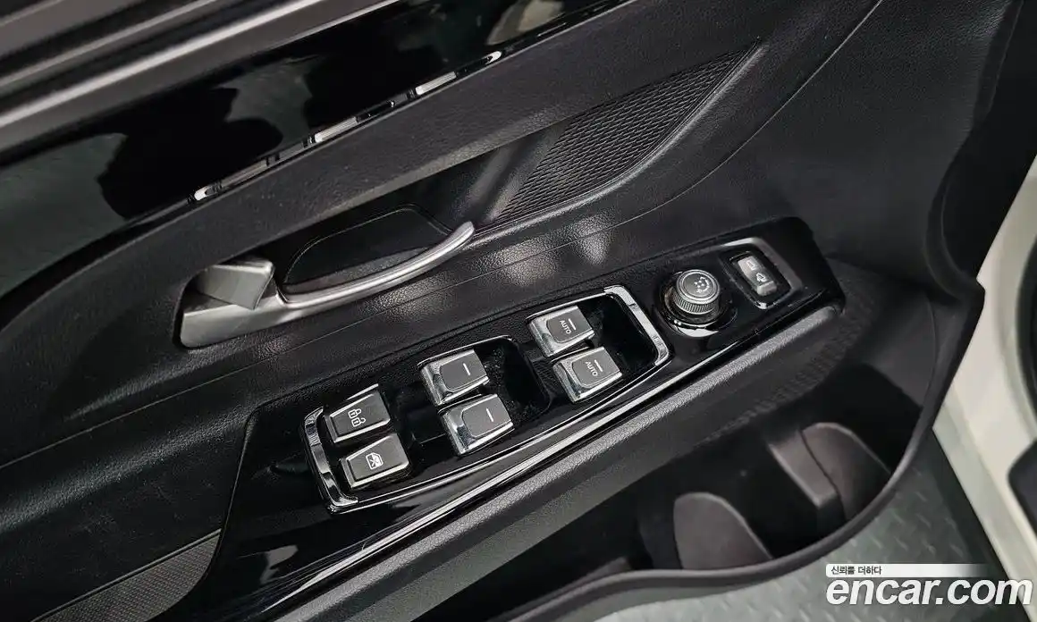 SsangYong Korando 2022 1.5 Автомат в Москве № 33343, фото 17