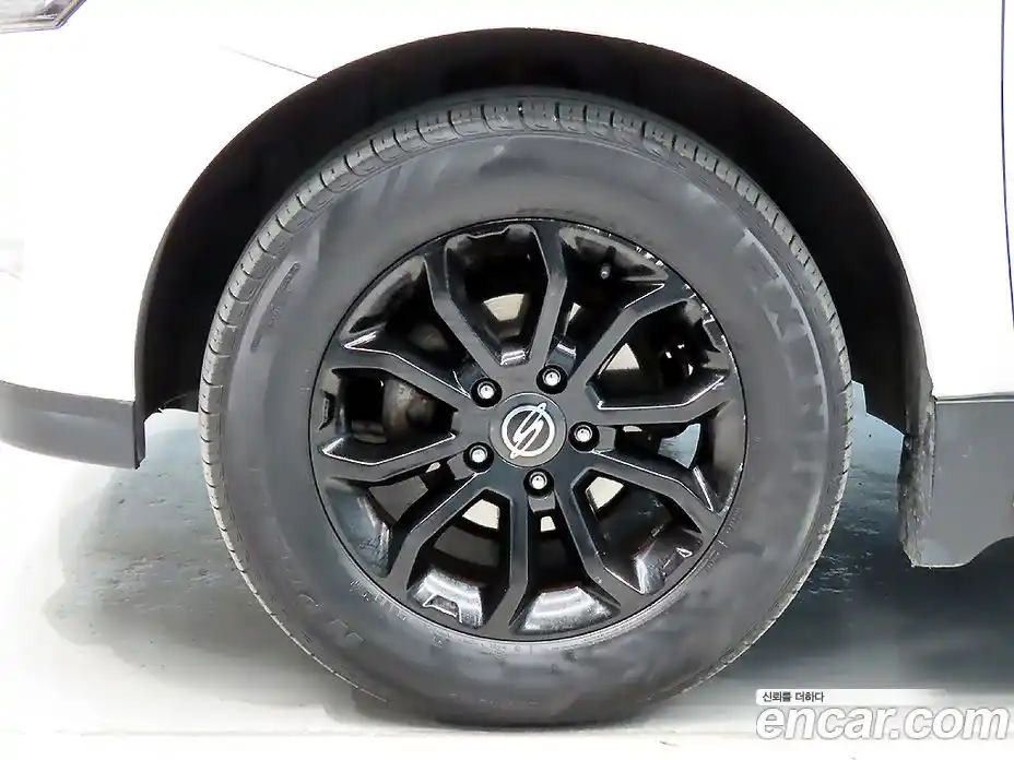 SsangYong Korando 2016 2.0 Автомат в Москве № 34321, фото 20