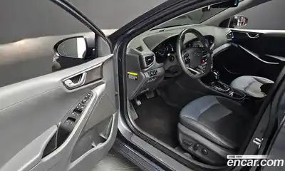 Hyundai Ioniq 2019 1.6 Автомат в Москве № 354822, миниатюра 11