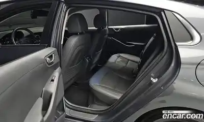 Hyundai Ioniq 2019 1.6 Автомат в Москве № 354822, миниатюра 12