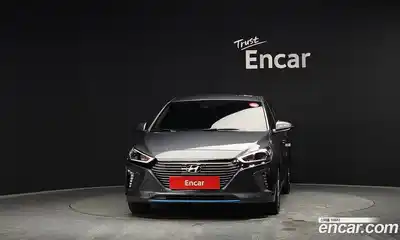 Hyundai Ioniq 2019 1.6 Автомат в Москве № 354822, миниатюра 3