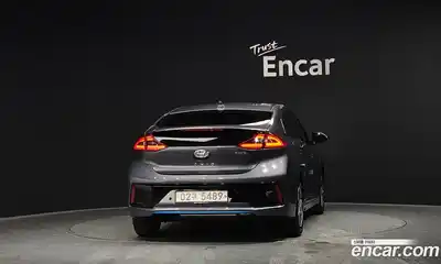 Hyundai Ioniq 2019 1.6 Автомат в Москве № 354822, миниатюра 4