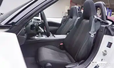 Mazda MX-5 Miata 2021 2.0 Механическая в Москве № 362761, миниатюра 11