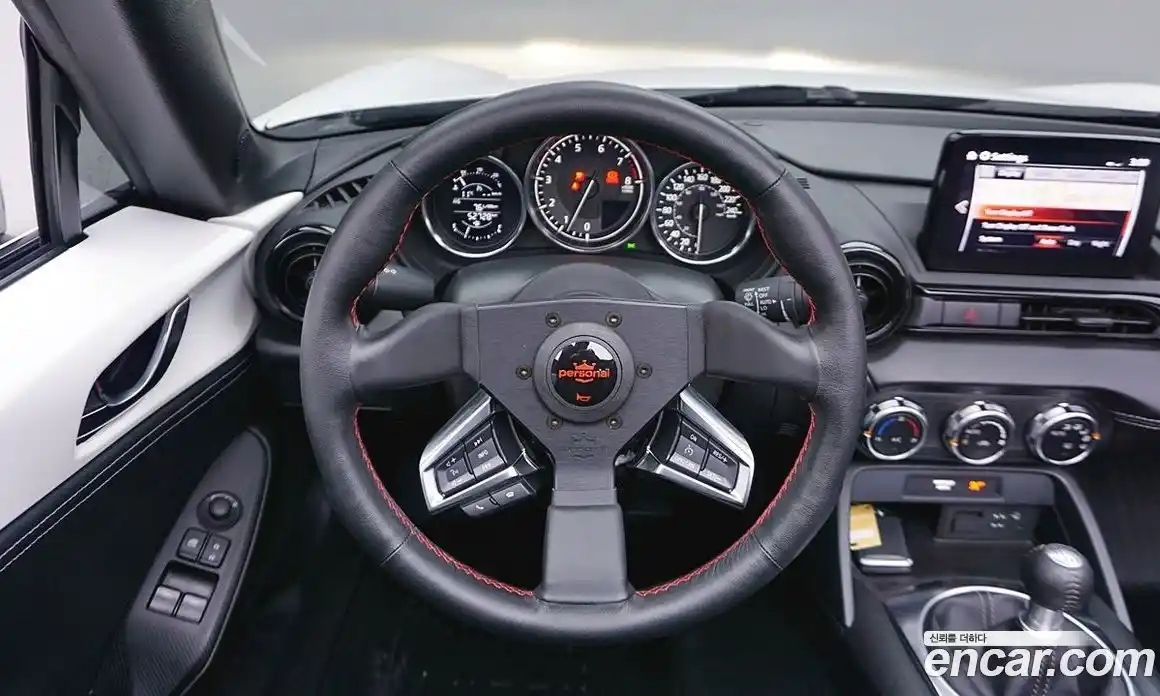 Mazda MX-5 Miata 2021 2.0 Механическая в Москве № 362761, фото 20