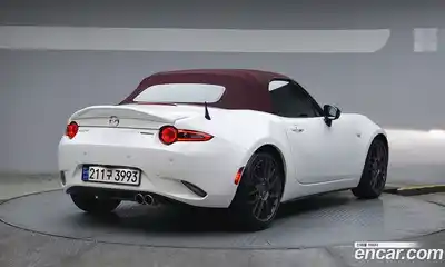 Mazda MX-5 Miata 2021 2.0 Механическая в Москве № 362761, миниатюра 2