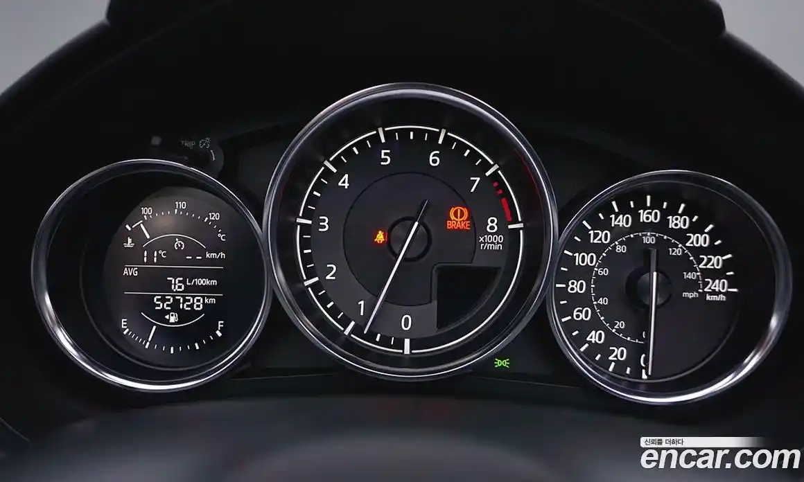 Mazda MX-5 Miata 2021 2.0 Механическая в Москве № 362761, фото 8