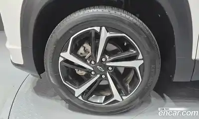 Chevrolet TrailBlazer 2021 1.3 Автомат в Москве № 36730, миниатюра 2