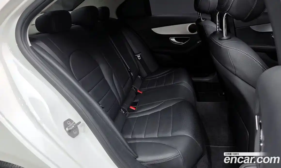 Mercedes-Benz C-Class 2018 2.1 Автомат в Москве № 372441, фото 12