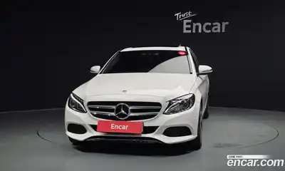 Mercedes-Benz C-Class 2018 2.1 Автомат в Москве № 372441, миниатюра 3
