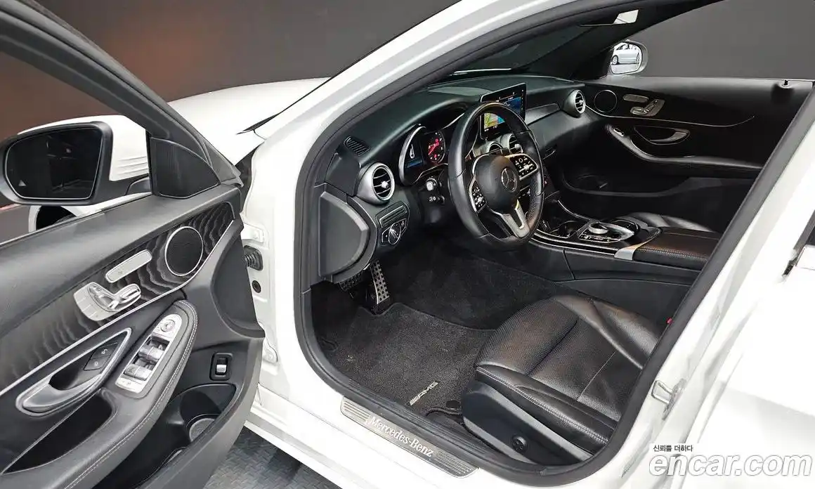 Mercedes-Benz C-Class 2019 1.9 Автомат в Москве № 372479, фото 10