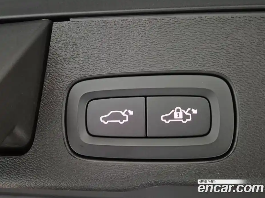 Volvo XC60 2022 2.0 Автомат в Москве № 374044, фото 20