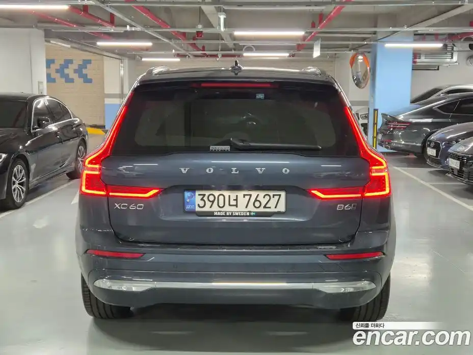 Volvo XC60 2022 2.0 Автомат в Москве № 374044, фото 4