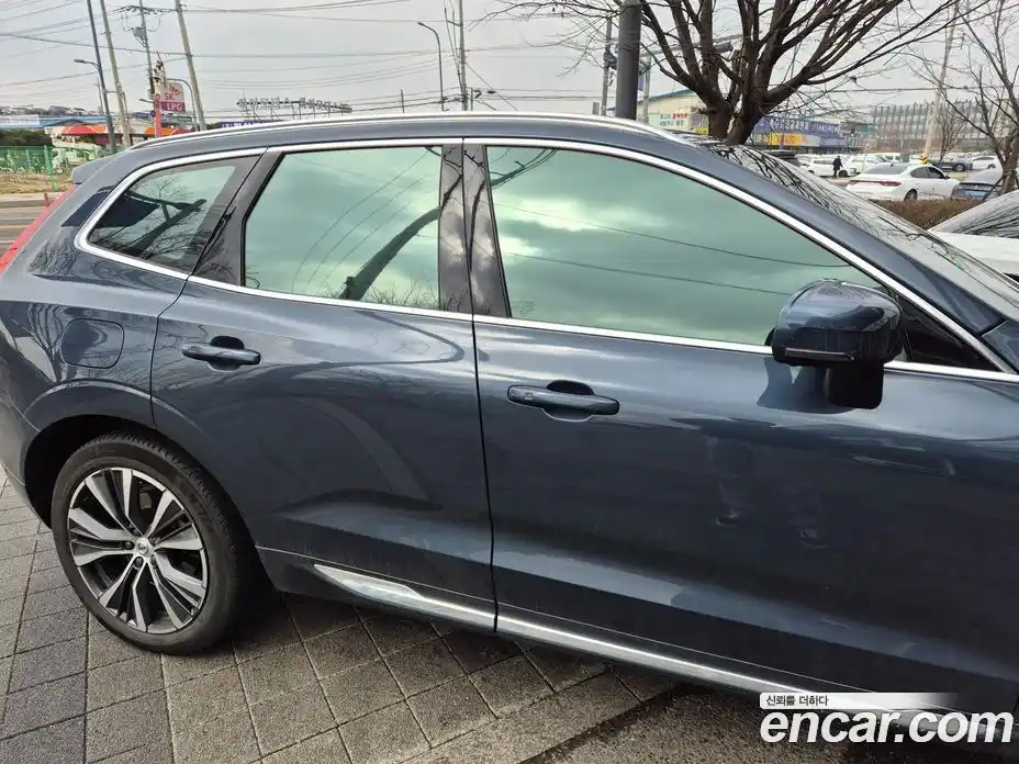 Volvo XC60 2022 2.0 Автомат в Москве № 374044, фото 5